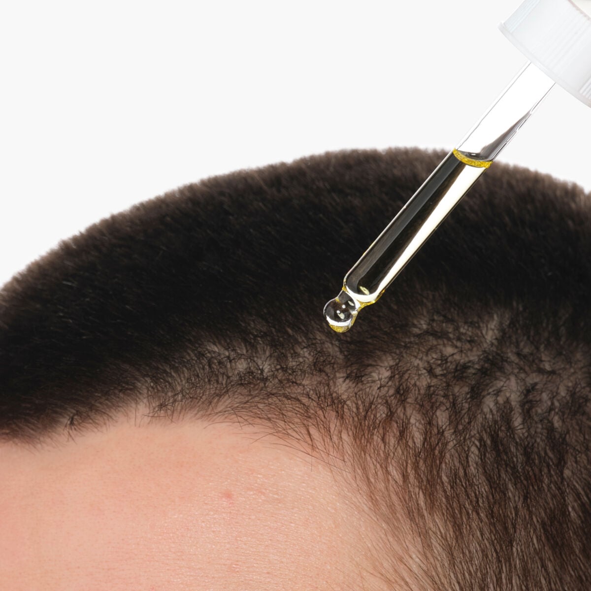 100-cold-pressed-virgin-marula-oil-y3 FY25-D41247-ORD-Web-PDP-100-Marula-Oil-1x1-EN-4e.jpg